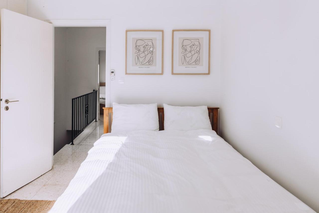 Minimal Townhouse Center Paphos Villa Bagian luar foto